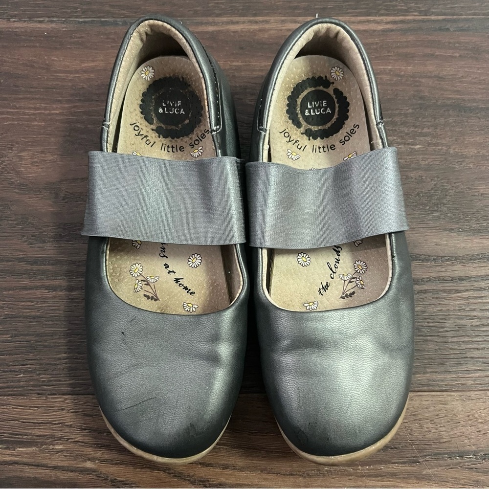 Livie and Luca Bella Ballet Flats Pewter Shimmer Girls 13